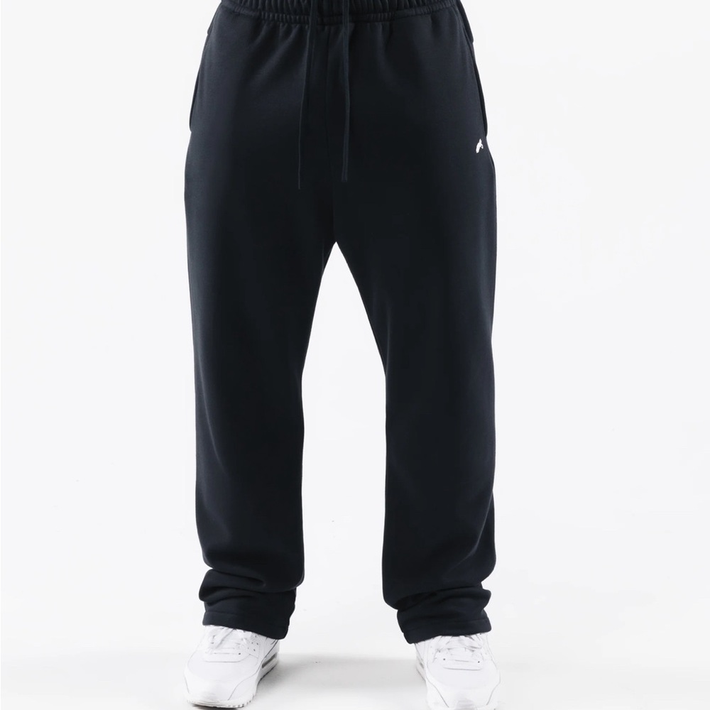 Alphalete jogger